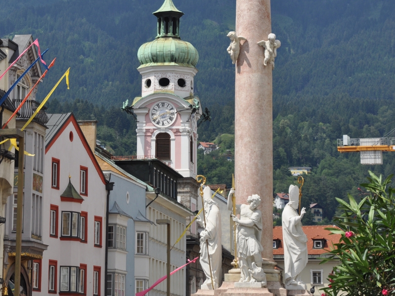 Annasäule: Innsbruck’s Elegant Monument of History and Faith 2 Annasäule in Innsbruck