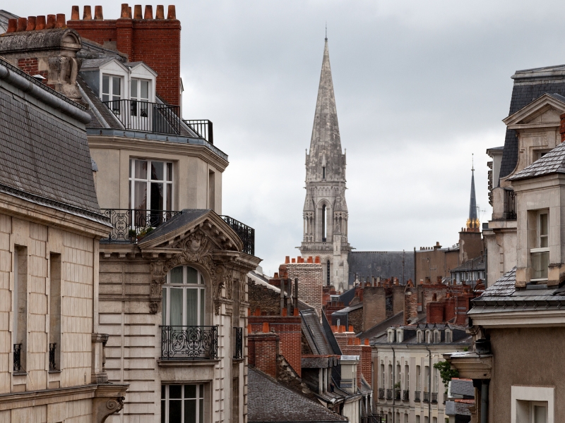 Basílica Saint-Nicola: una joya neogótica en el abrazo de Nantes 3 Basílica Saint-Nicolas de Nantes