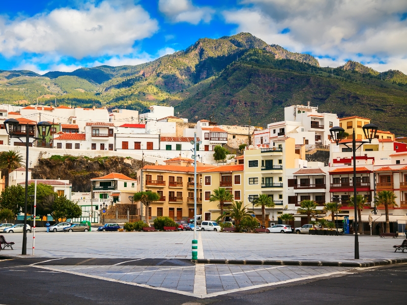 Candelaria-Platz: Kultureller Herzschlag von Teneriffa 1 Candelaria-Platz auf Teneriffa