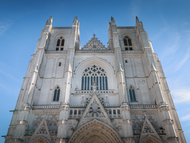 Cathédrale Saint Pierre : Une sentinelle gothique au-dessus de Nantes 1 Cathédrale Saint Pierre à Nantes