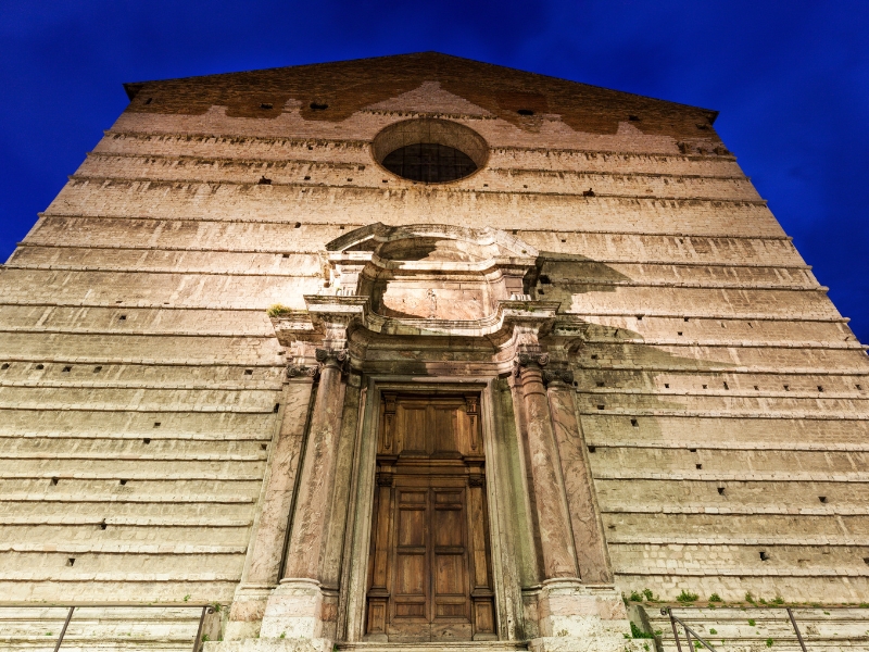 Cattedrale San Lorenzo: Η ψυχή της πνευματικής κληρονομιάς της Περούτζια 3 Cattedrale San Lorenzo στην Περούτζια