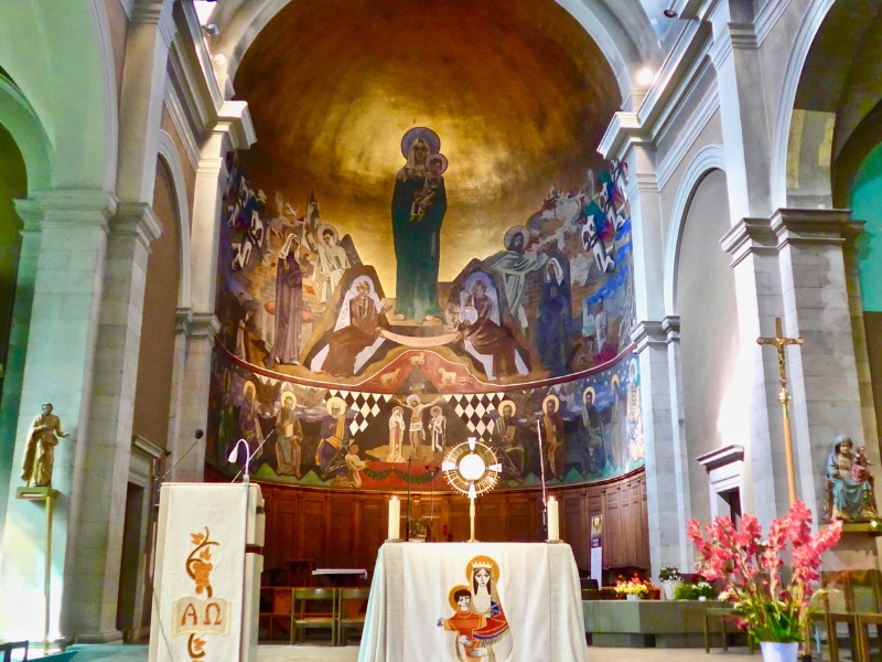 Église Valentin Notre-Dame : un repère spirituel au cœur de Lausanne 1 Église Valentin Notre-Dame à Lausanne