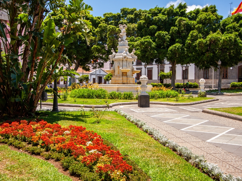 Fountain Square Weyler in Tenerife
