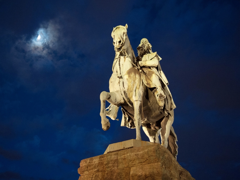 Kaiser-Wilhelm-Denkmal: Eine königliche Ehrung im Herzen Stuttgarts 3 Kaiser-Wilhelm-Denkmal in Stuttgart