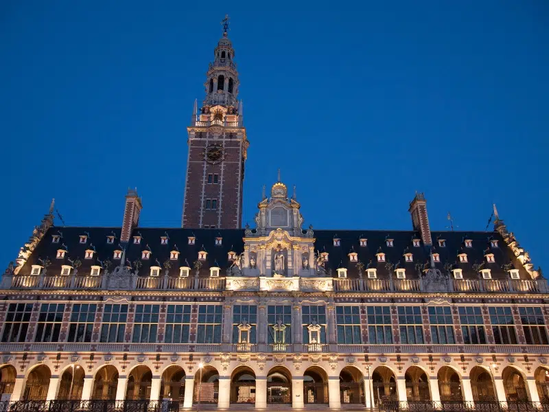Ladeuzeplein à Louvain