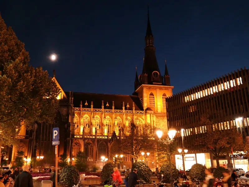 La cathédrale de Liège : Un joyau sacré au cœur du patrimoine spirituel et architectural de la ville 3 Cathédrale de Liège