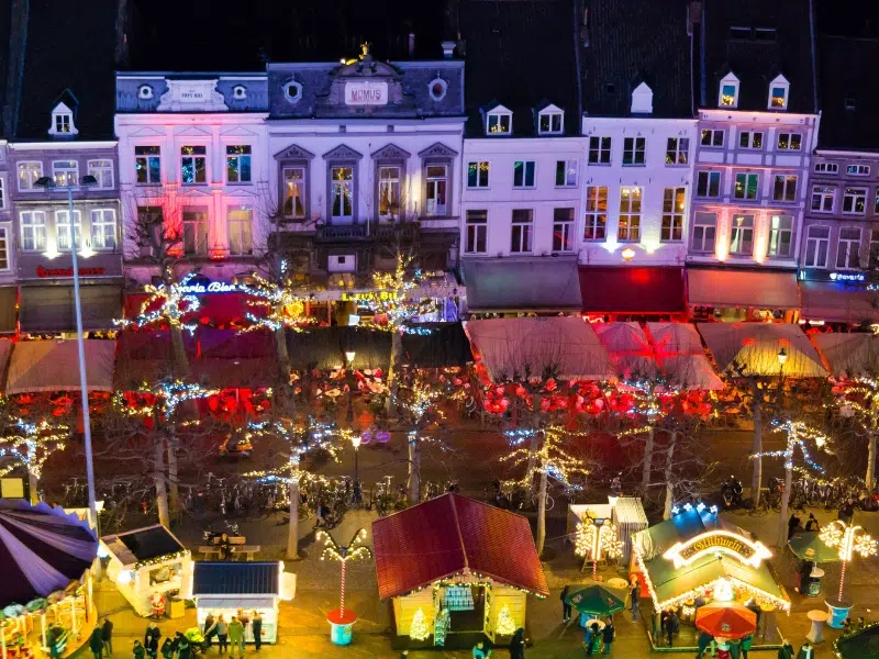 Maastricht Markt: Μάαστριχτ: Ένας παλμός της ιστορίας και του πολιτισμού στο Μάαστριχτ 2 Maastricht Markt