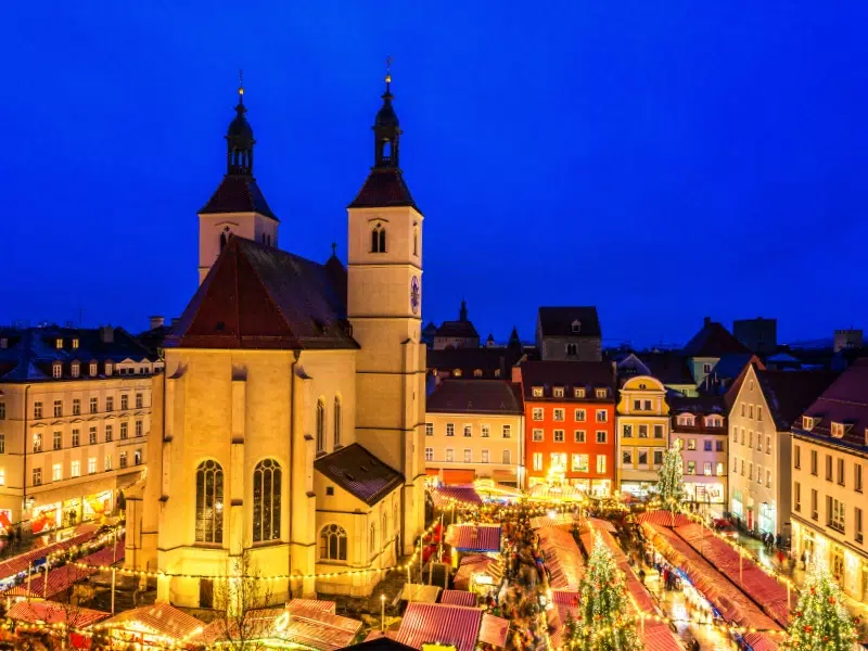 Neupfarrplatz: Kulturalne i historyczne serce Ratyzbony 3 Neupfarrplatz w Ratyzbonie