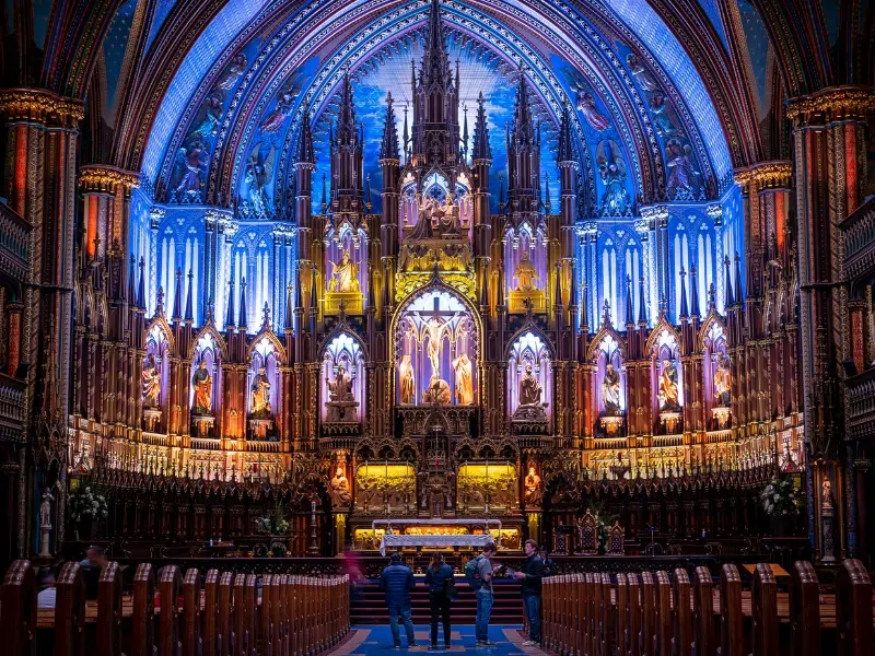 A Basílica de Notre-Dame de Montreal: Uma obra-prima gótica 2 Basílica de Notre-Dame de Montreal