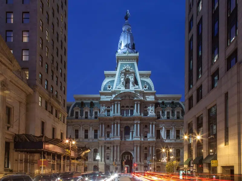 Il municipio di Filadelfia: Un'icona imponente nel cuore della città 3 Municipio di Filadelfia