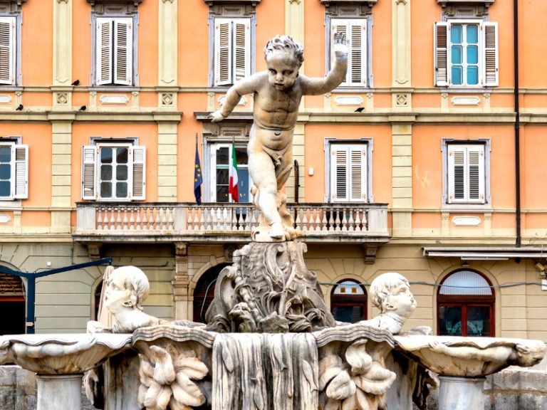 Piazza del Ponterosso in Trieste