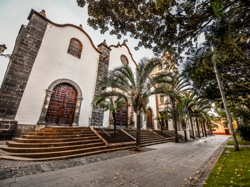Plaza San Francisco: Een historisch juweeltje op Tenerife 1 Plaza San Francisco op Tenerife