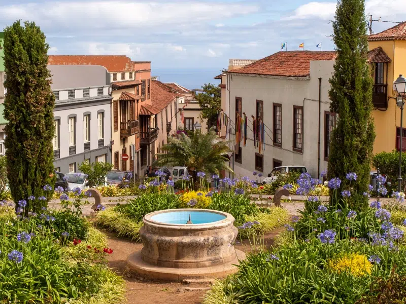 Plaza del Príncipe de Asturias: Uma joia no coração de Tenerife 3 Plaza del Príncipe em Tenerife