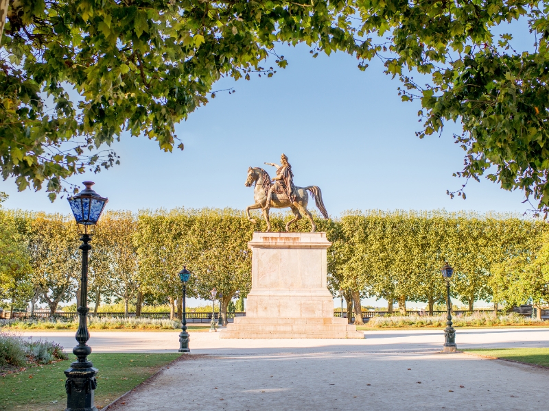 Promenade du Peyrou: Μια βασιλική θέα πάνω από το Μονπελιέ 1 Promenade du Peyrou στο Μονπελιέ