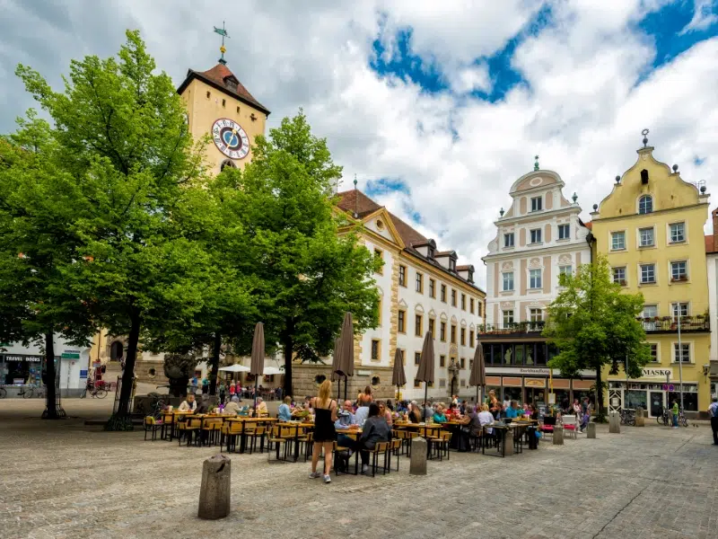 Altes Rathaus Regensburg: Historyczne serce władzy obywatelskiej 3 Altes Rathaus Regensburg