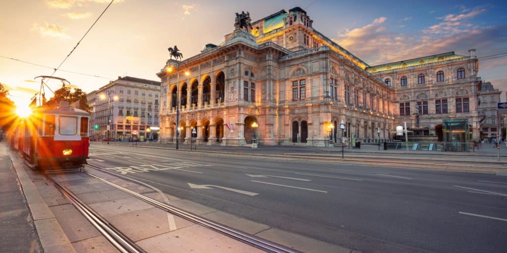 Team-Building Activity in Vienna 2 Team-Building Activity in Vienna
