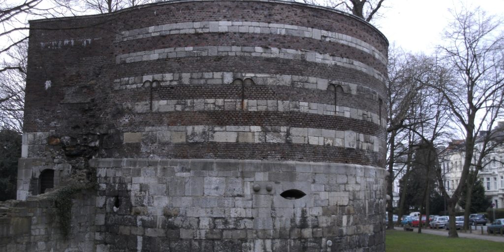 De blijvende erfenis van de Marienturm in Aken: Een baken van geschiedenis en veerkracht 2 Marienturm in Aken