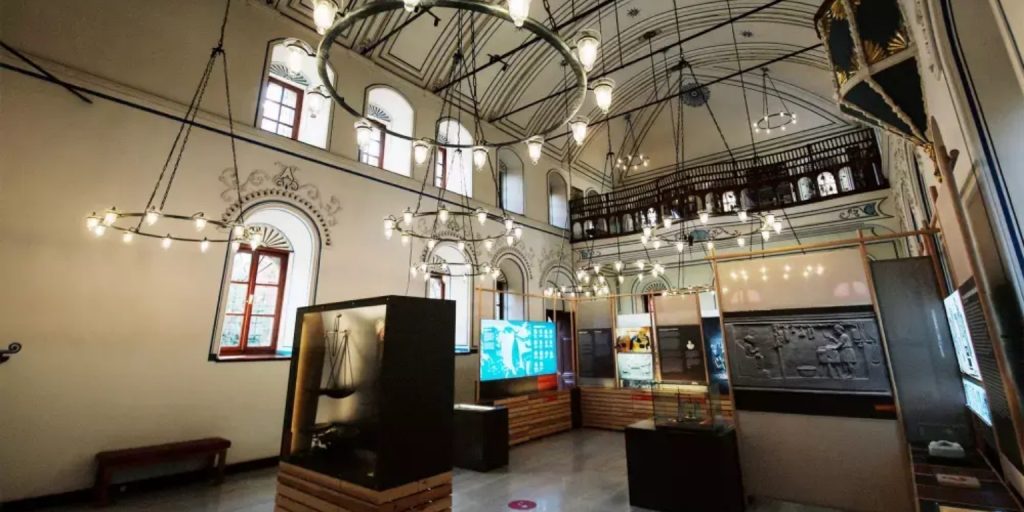 Museu Suna e İnan Kıraç Kaleiçi: Uma janela para a alma etnográfica de Antalya 2 Museu Suna e İnan Kıraç Kaleiçi