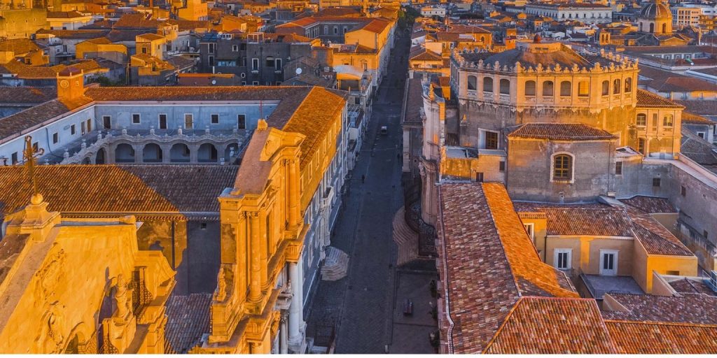 Via dei Crociferi à Catane : Une symphonie baroque en pierre 3 Via dei Crociferi à Catane