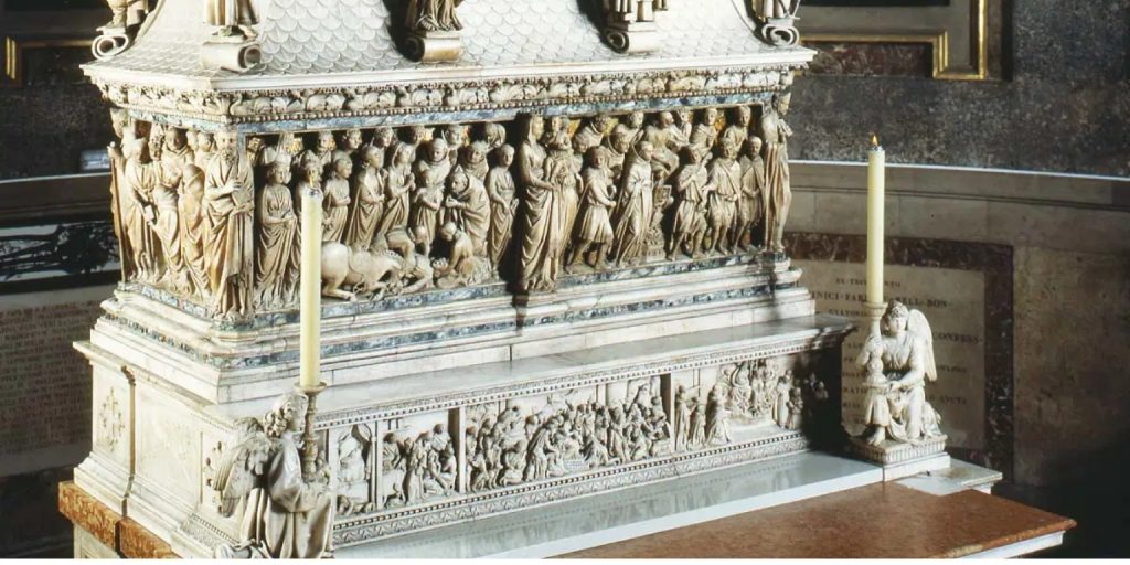 A Arca de São Domingos em Bolonha: uma obra-prima de escultura e devoção 1 Arca de São Domingos em Bolonha