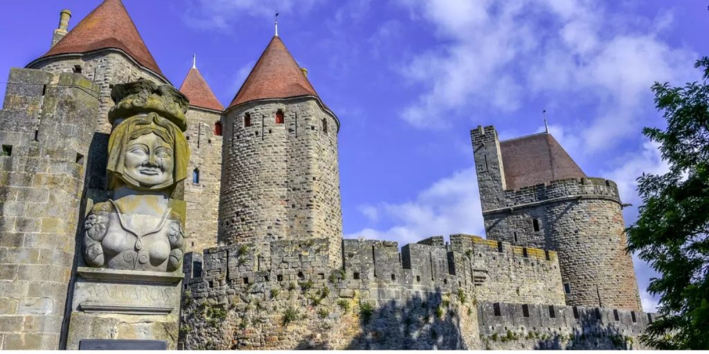 Dame Carcas em Carcassonne: A lenda duradoura do nome de uma cidade 3 Dame Carcas em Carcassonne
