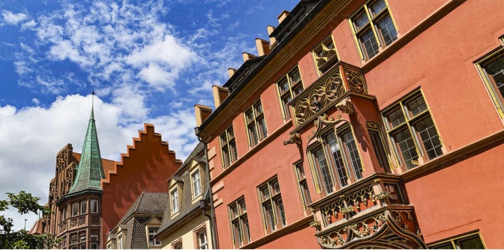 Haus zum Walfisch in Freiburg: Ein Meisterwerk der Renaissance mit einer bewegten Vergangenheit 4 Haus zum Walfisch in Freiburg