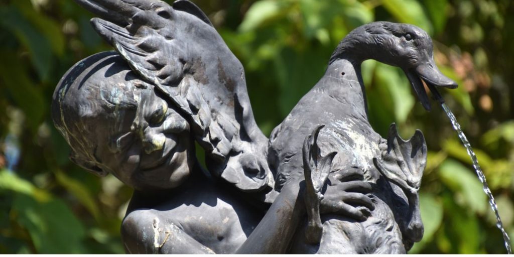 La fontana delle anatre di Bratislava: Un racconto poetico in bronzo 1 Fontana delle anatre a Bratislava