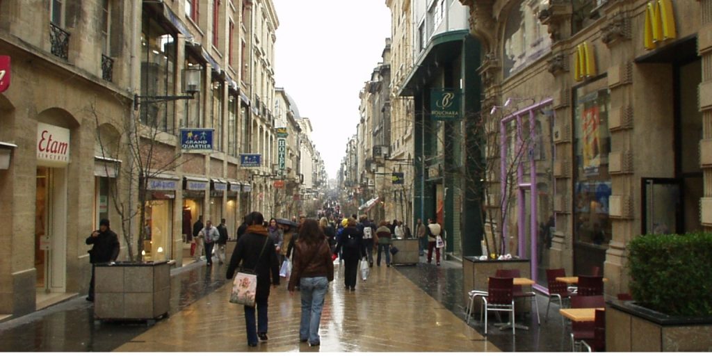 Rue Sainte-Catherine w Bordeaux: zakupowe serce Europy 2 Rue Sainte-Catherine w Bordeaux
