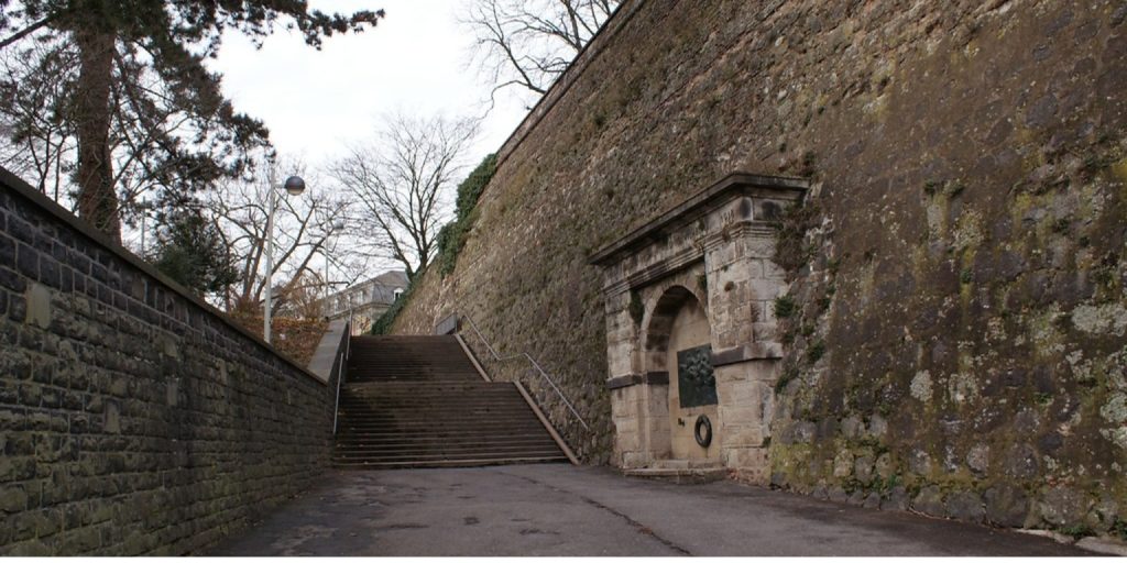 Alter Zoll w Bonn: Historyczny widok na Ren 3 Alter Zoll w Bonn