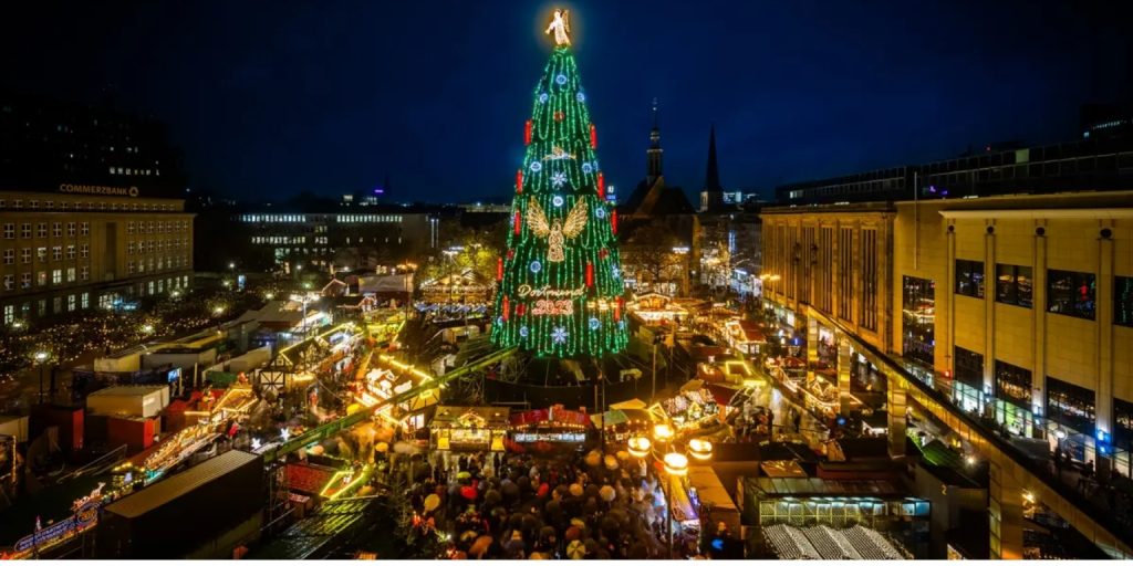 Der Dortmunder Tannenbaum: Eine überragende Ikone des Weihnachtszaubers 1 Dortmunder Tannenbaum