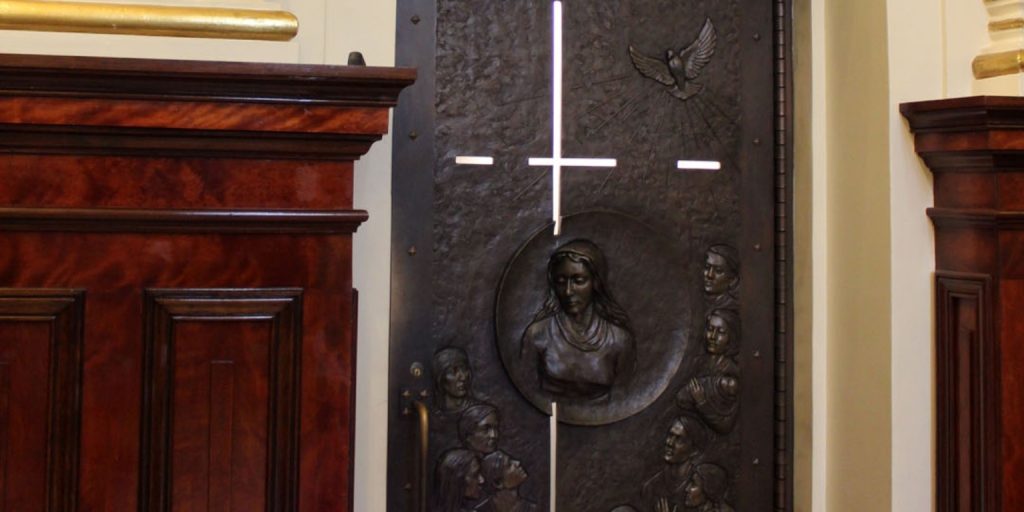 La Porta Santa nel Vecchio Québec: Un portale di fede nelle Americhe 3 Porta Santa nella vecchia Québec