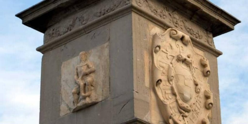 Het genie van de haven in Palermo: een beschermer van mythe en geschiedenis 2 Genie van de haven in Palermo