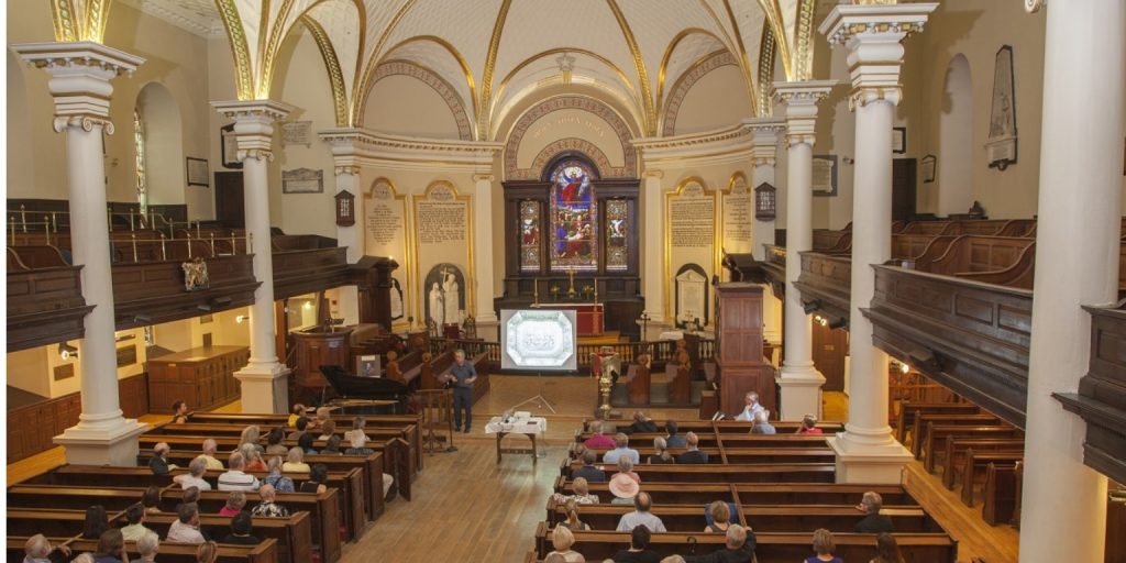 Die Kathedrale der Heiligen Dreifaltigkeit in Alt-Quebec: Ein britisches Meisterwerk in einer französischen Stadt 3 Kathedrale der Heiligen Dreifaltigkeit