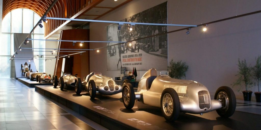 Louwman Museum: A Journey Through Automotive History 1 Louwman Museum