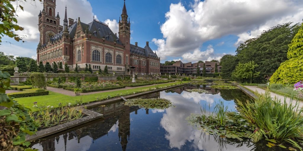 The Palace Garden: A Royal Oasis for All in The Hague 3 The Palace Garden