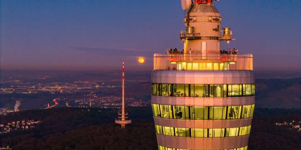 Der Stuttgarter Fernsehturm: Eine bahnbrechende Ikone der Technik 3 Stuttgarter Fernsehturm