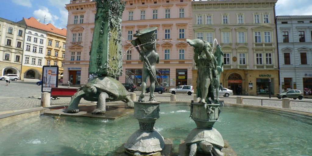 La fontana di Arion: Un'oasi mitica nel cuore di Praga 3 La fontana di Arion: Un'oasi mitica nel cuore di Praga