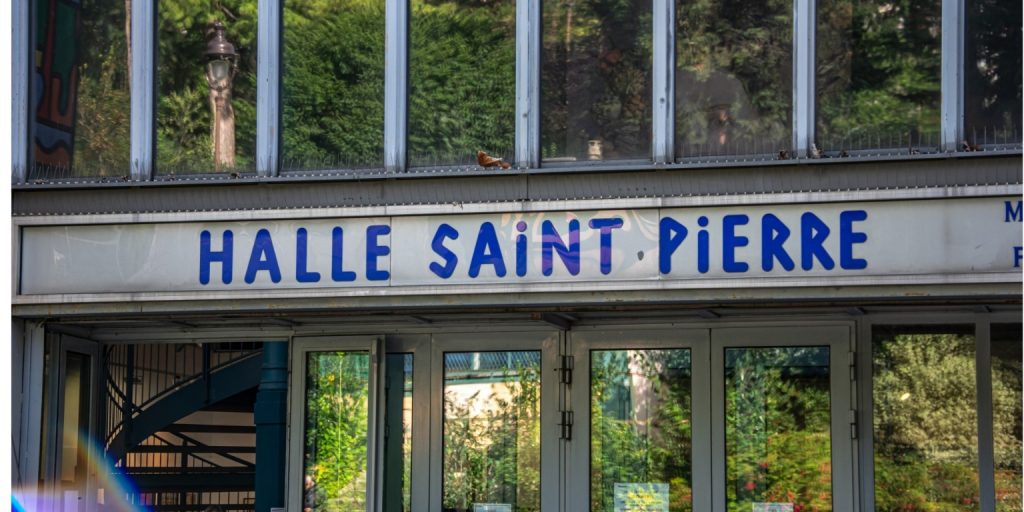 Halle Saint Pierre in Montmartre: A Temple to Art Beyond the Mainstream 3 Halle Saint Pierre in Montmartre