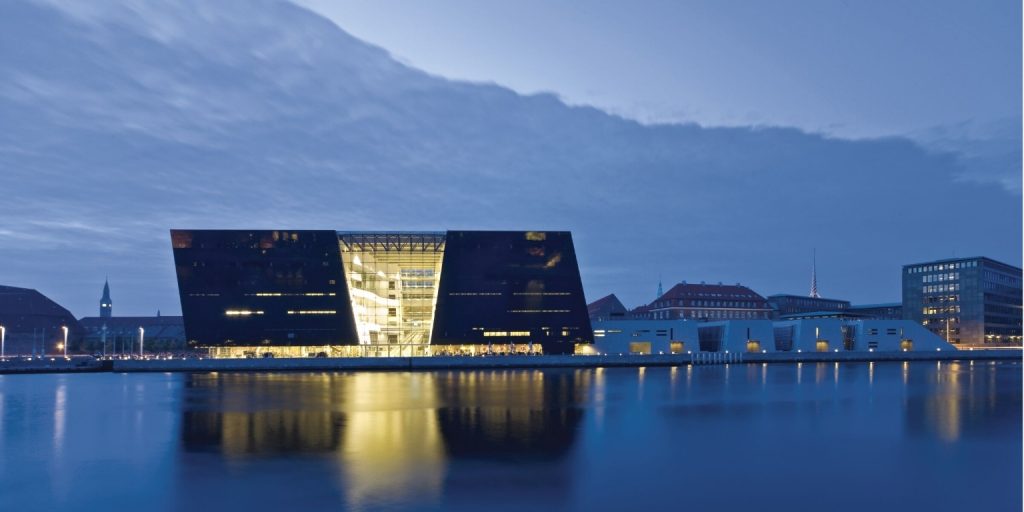Royal Library: A History of Knowledge and Royal Patronage 2 Royal Library