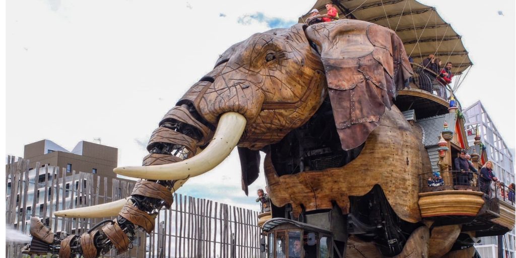 El Gran Elefante de Nantes: Un icono de la imaginación y la industria 3 Le Grand Éléphant en Nantes