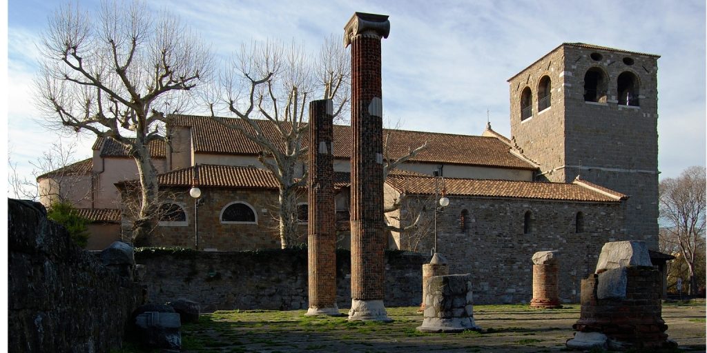 O Fórum Romano de Trieste: Uma janela para a antiga Tergeste 1 Fórum Romano de Trieste