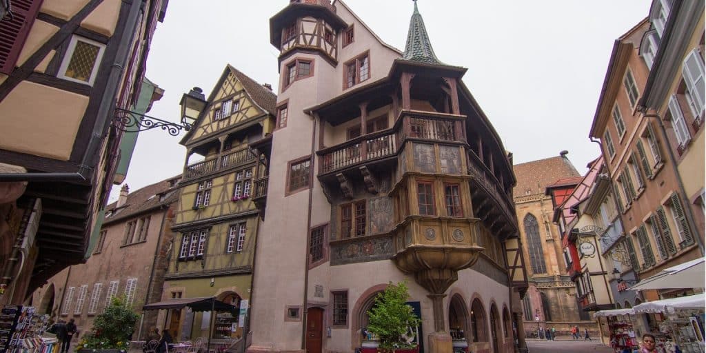 Pfister House: A Merchant's Masterpiece 3 Pfister House: A Merchant's Masterpiece