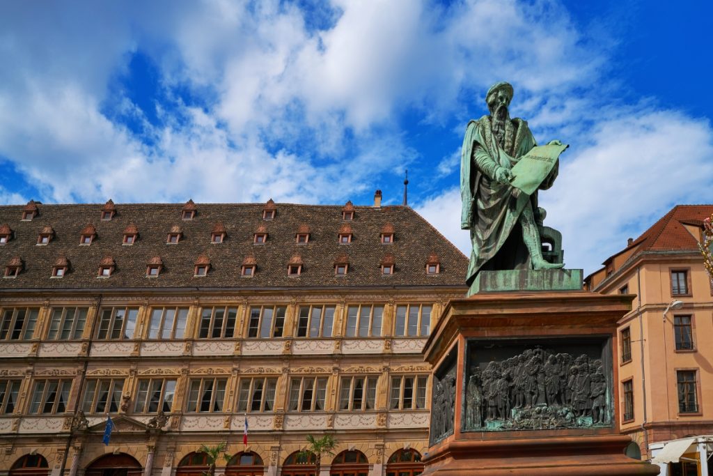 Die 15 besten Aktivitäten in Straßburg 8 Straßburg, Place Gutenberg