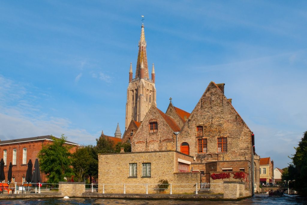 Die 15 besten Aktivitäten in Brügge 7 Brügge, Liebfrauenkirche