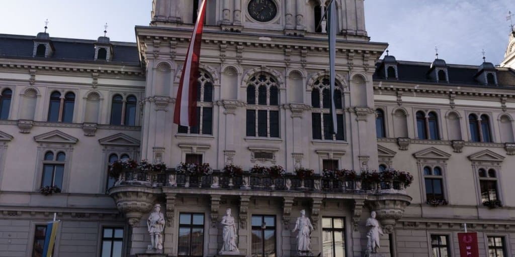 Things to See in Graz: A Walk Through the Old Town's Best Stops 1 things to see in Graz: City hall